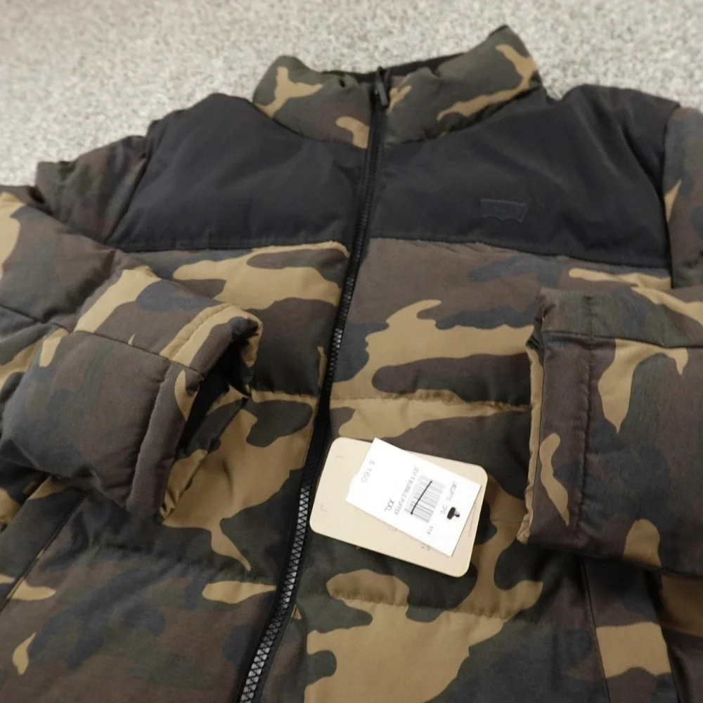 NEW Levis Jacket Mens 2XL Green Camo Quilted Puffer Coat Full Zip Insulated Hunt